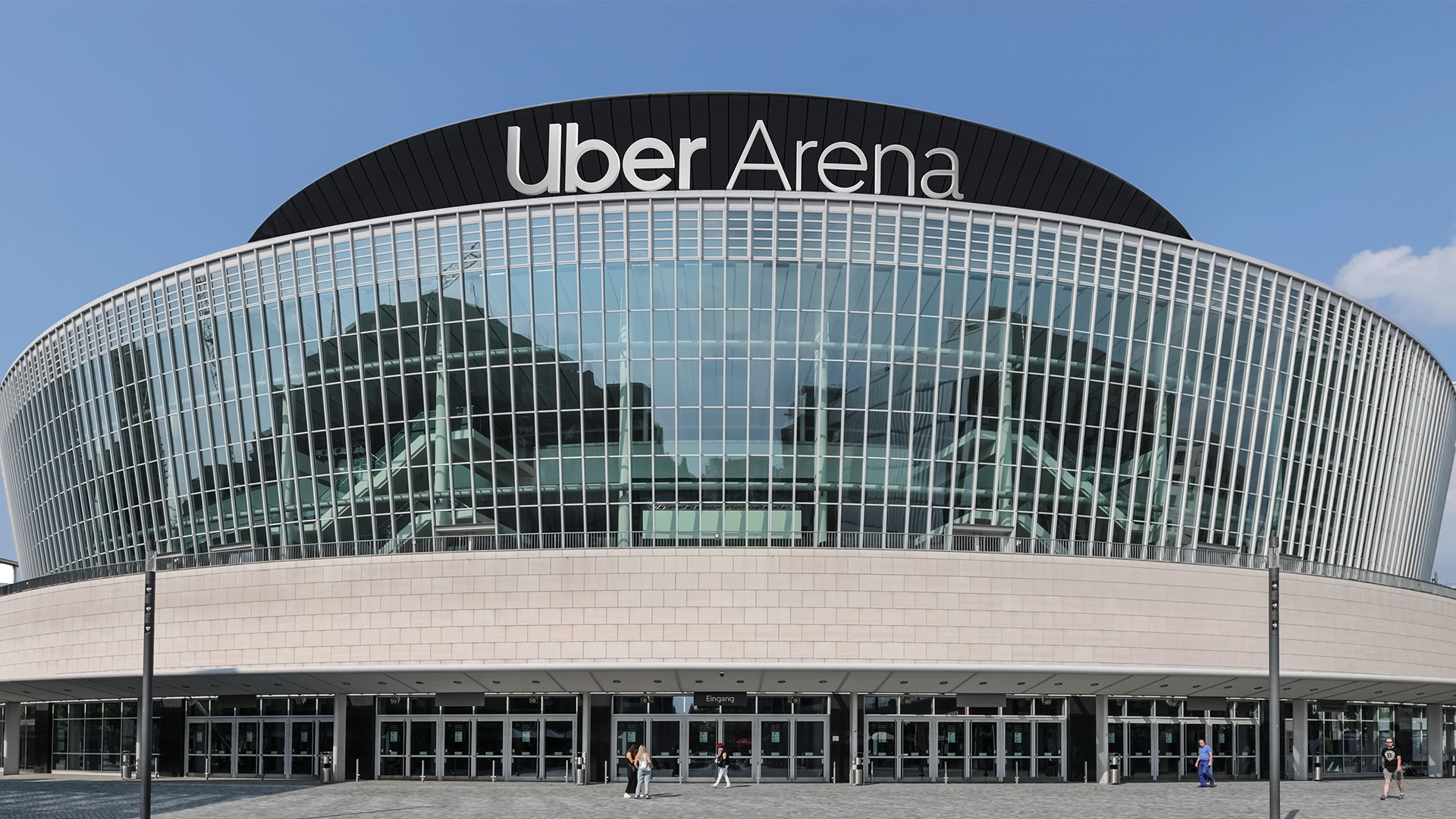 frontale Ansicht der Uber Arena